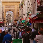 Studio Cosy Sur La Festive Rue Du Fbg Saint-Denis