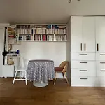 Studio Cosy Sur La Festive Rue Du Fbg Saint-Denis